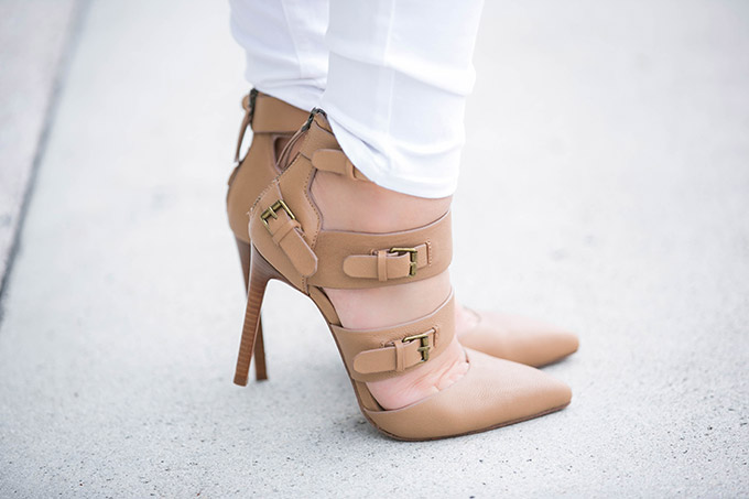joes-jeans-neutral-heels